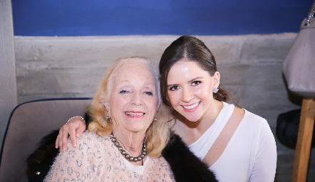  Rosalinda e Ilse Gil.