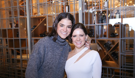  Margaret González e Ilse Gil.