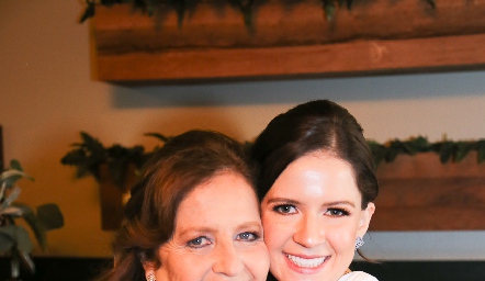  Gina Lozano e Ilse Gil.