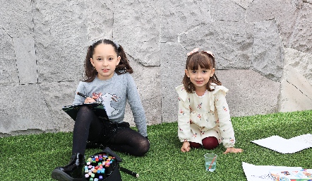  Natalia y Jimena.