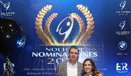  Valentín Hernandez y Damaris.