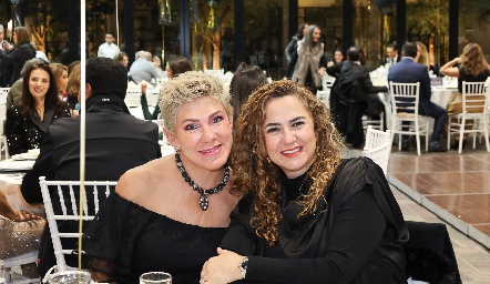  Margarita Padilla y Laura Alal.