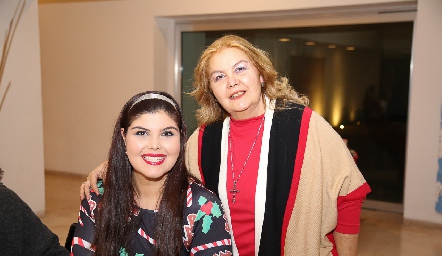  Mónica Martínez y Mónica Acebo.
