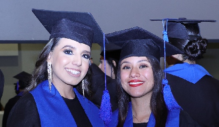  Regina Hervert y Ana Cristina Viveros.
