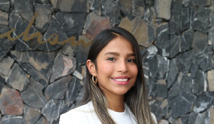  Esmeralda Rodríguez.
