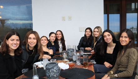  Cinthia González, Julia Sarocchi, Ana Luisa Cerda, Ana Valeria Almazán, María Duque, Natalia Loredo, Marina Herrera, Aranza Padrón y Jimena Motilla..
