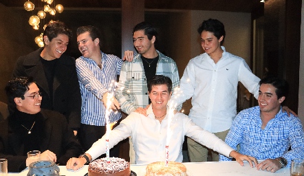  Óscar González, Patricio Ojeda, Rodrigo Álvarez, Andrés González, Emilio Zacarías, Nicolás Pérez y Gustavo Puente.