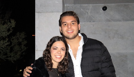  Montserrat Martínez y Moisés Payán.