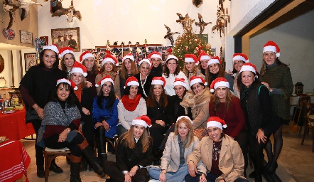  Amigas de toda la vida celebraron su tradicional Cena de Navidad.