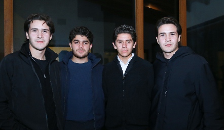  Mau Buendía, César Morales, Patricio Ojeda y Diego Buendía.