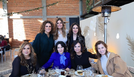  Berenice Díaz Infante, Martha de la Rosa, Maribel Lozano, Pilar Díaz de León,  Lula López, Elsa Tamez y Claudia Garza.