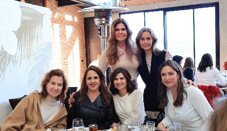  Claudia Garza, Gabriela Payán, Martha Diez Gutiérrez, Lucía Escobedo, Olga Suárez y Brenda Gómez.