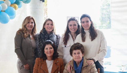  Guillermina Hernández, Sofía Torre, María Emilia Torre, Gaby Labastida, Marus Hernández y Maruchis Andrés.