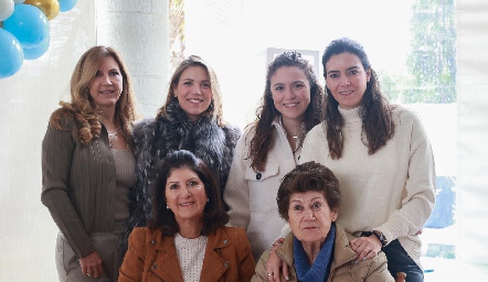  Guillermina Hernández, Sofía Torre, María Emilia Torre, Gaby Labastida, Marus Hernández y Maruchis Andrés.