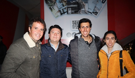  Javier Meade, Bolillo Zollino, Pollo Alcalá y María José Rodríguez.
