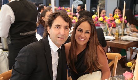  Daniel Enríquez y Gloria Leal.