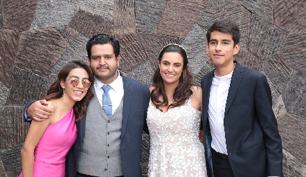 Regina García, Jesús López, Isabel Rosillo y Andrés García.