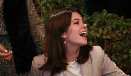  Ánika Lozano.