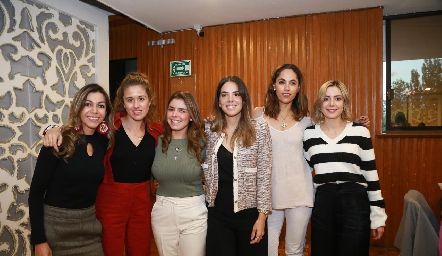  Carla, Margarita, Jessica, Ceci Cabrera, Ana y Valeria.