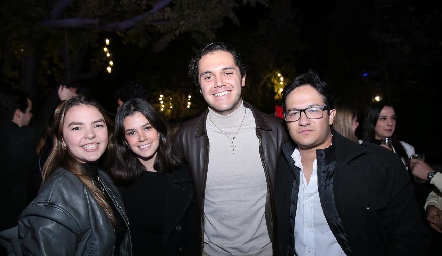  Pau Viramontes, Ánika Lozano, Gerardo Fonte y Jorge Aguilar.