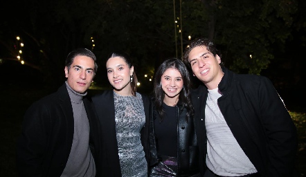  Juan Azcona, Camila Garza, Fernanda Acebo y Manolo Pillado.