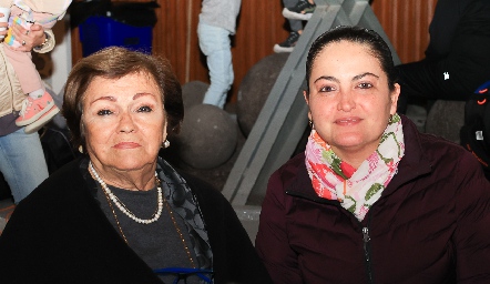  Maricela García y Liliana Lara.