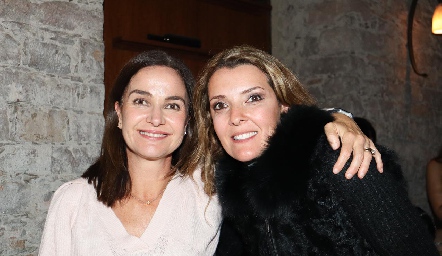  Ana Martha Hernández y Verónica Subirana.