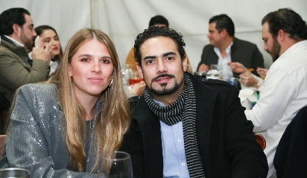  Ana Sofía Solana y Víctorio Ortiz.