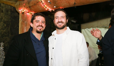  Manuel Mora y Rodrigo Valle.
