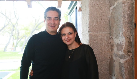  César Ramos y Ceci Ponce.