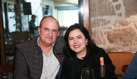  Alejandro y Christiann Cambeses.