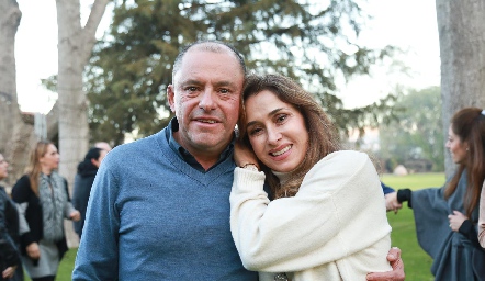  Edgar Saldaña y Liz Stevens.