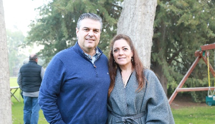 Salomón Dip y Claudia Altamirano.