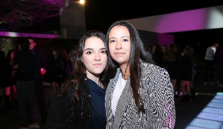  Rocío Celis e Isabella González.