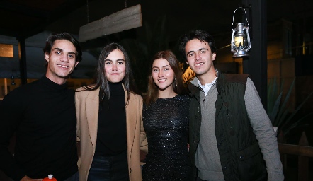  Diego Medina,  María Vigata, Daniela Guerra y Rafael Aguilar.