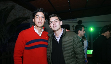  Chemy Aguilar y Víctor Lomelí.