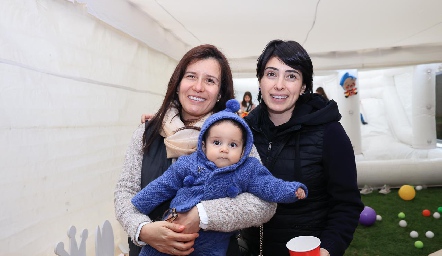  Adriana Salguero, Gerónimo y Karime Chalita.