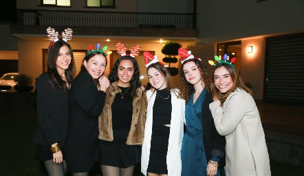  Jime Motilla, Caro González, Pili Medina, Fer Briseño, Ale Mendizábal y Camila Gallegos.
