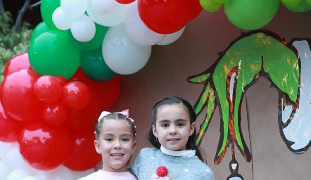  Carlota y María Pía.
