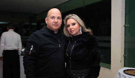  Carlos Heinze y Karla Saucedo.