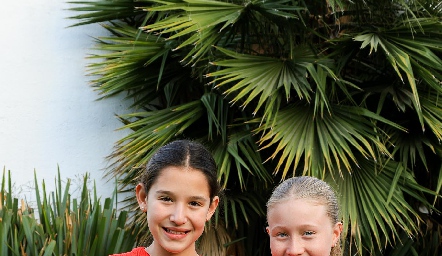  Alexia Zapata y Vale Vallejo.