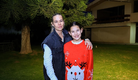  Marce Torres y Alexia Zapata.