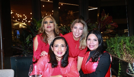  Leticia López, Martha Tapia, Marisol Narváez y Maribel Reyna.