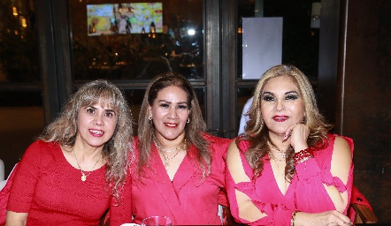  Cuqui Colorado, Rosy Hernández y Leticia López.