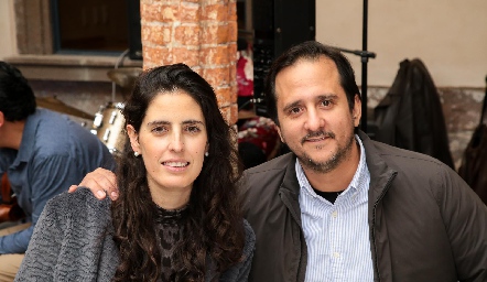  Ximena Güemes y Arturo Enríquez.