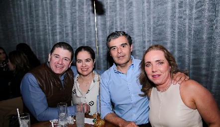 Felipe Martínez, Margarita Martínez, Poncho Ortiz y Rocío Valle.
