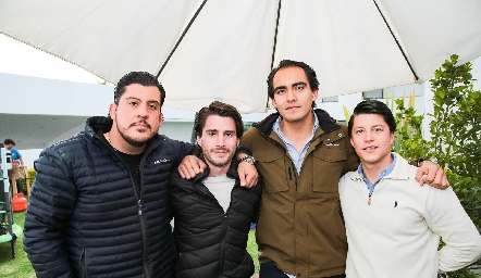  Toro Gómez, Felipe Palau, Mauricio Sánchez y Santiago González.