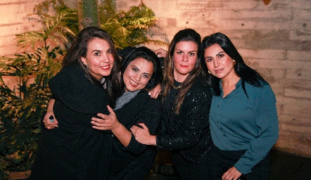  Lola Hermosillo, Ale Mendizabal, Bárbara Muñíz y.