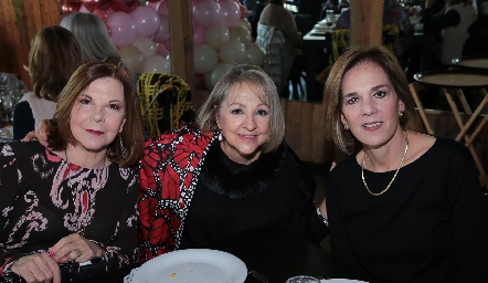  Alejandra Canales, Conchita Barba y Cristina Barret.