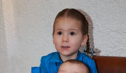  Loretta y Tían Vivanco.